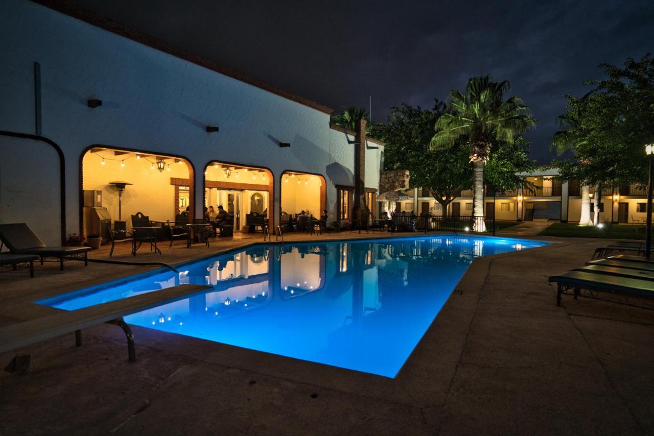 Hotel Hacienda Nuevo Casas Grandes Zewnętrze zdjęcie